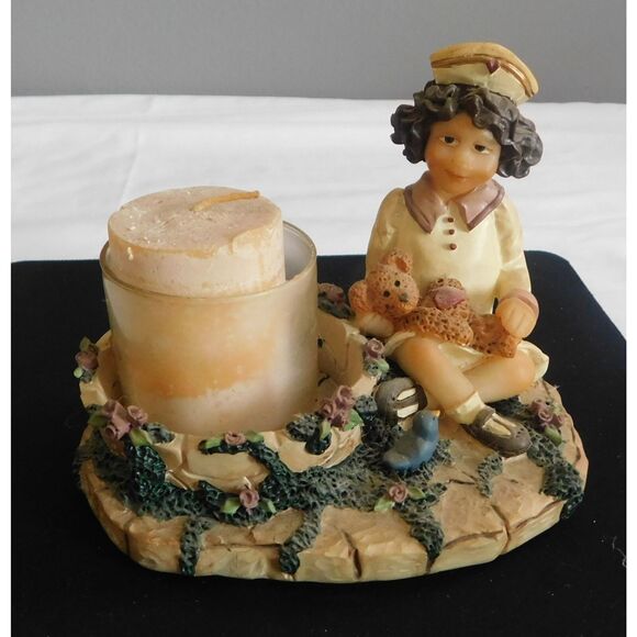 Penny Buttons Resin 1996 Figurine Nurse Sweet Heart Bear 4" Votive Candle - Picture 1 of 8